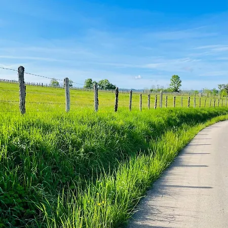 Сasa de vacaciones Dans Le Jura Bucilly